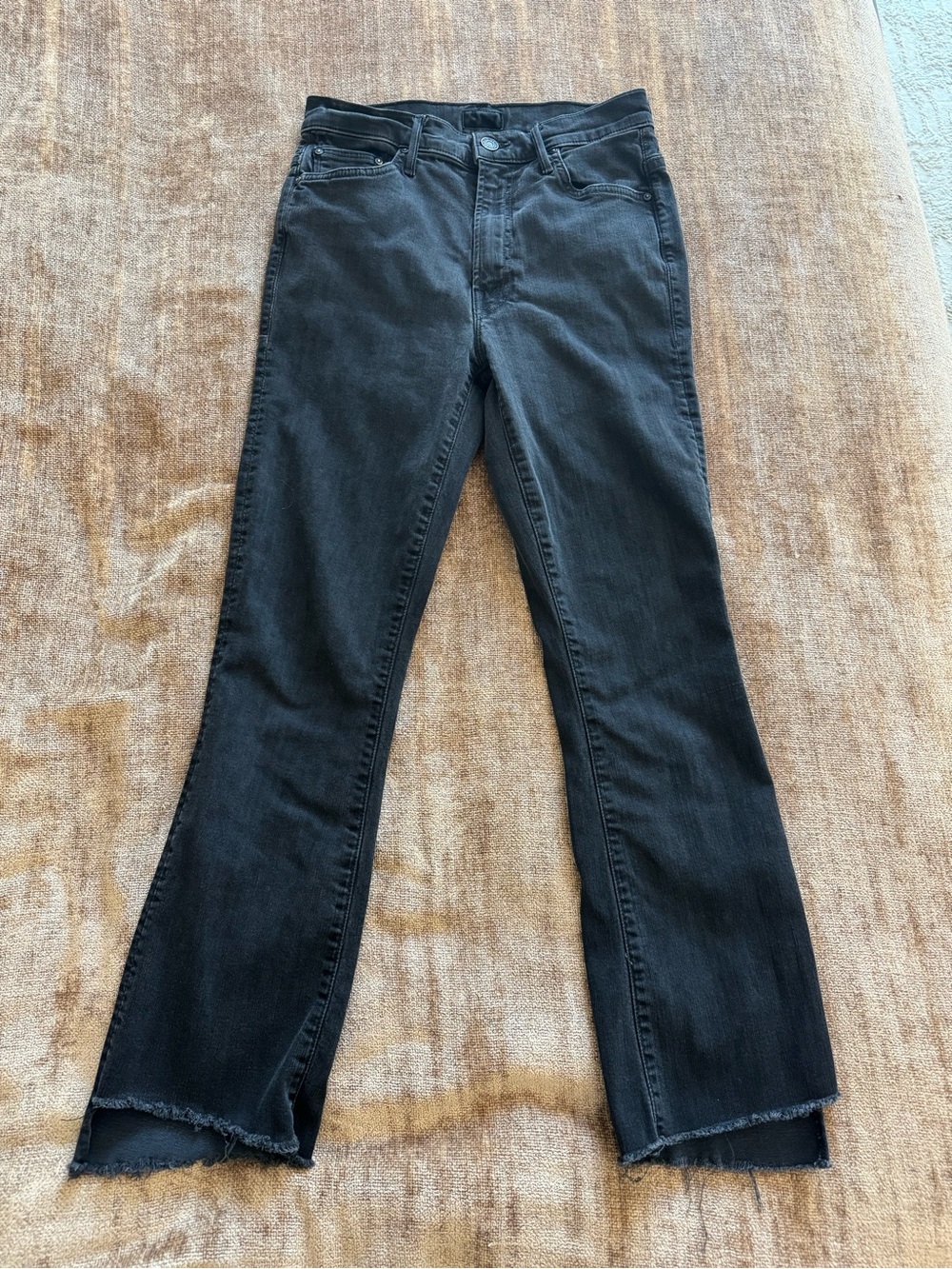 MOTHER Faded Black Insider Crop Step Fray Jeans Size 27